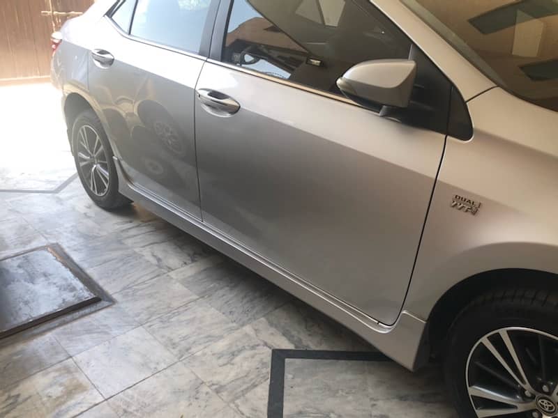 Toyota corolla grande one owner for sale 6