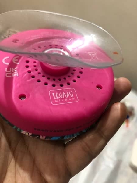 LEGAMI milano branded blutooth speaker 1