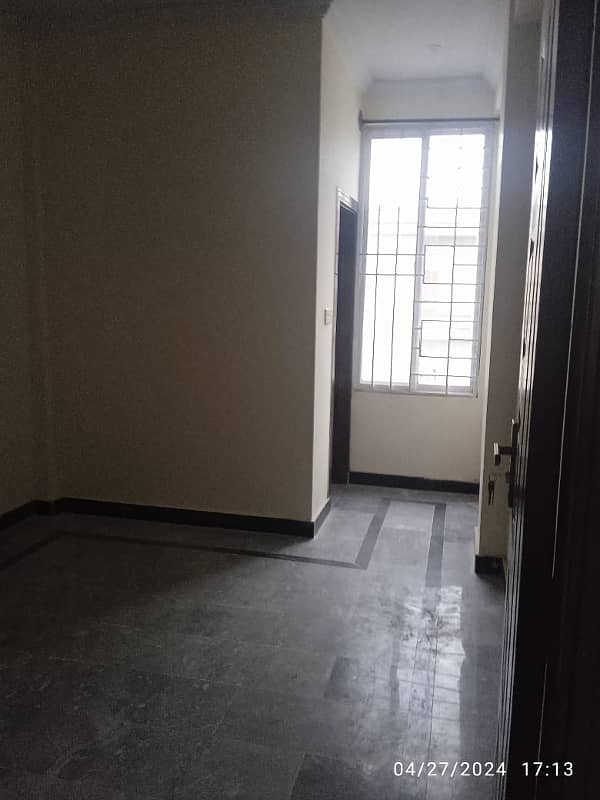 2 Bedrooms Flat for Rent 2