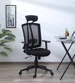 Revolving office chair/ Executive Revolving Chair imported/ gaming