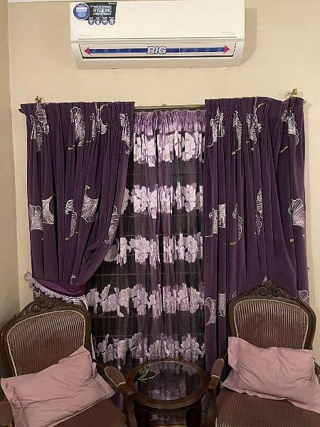Room curtains with palmett 2