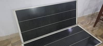 200 watt Solar Panels used but like new - Paragon City Lahore