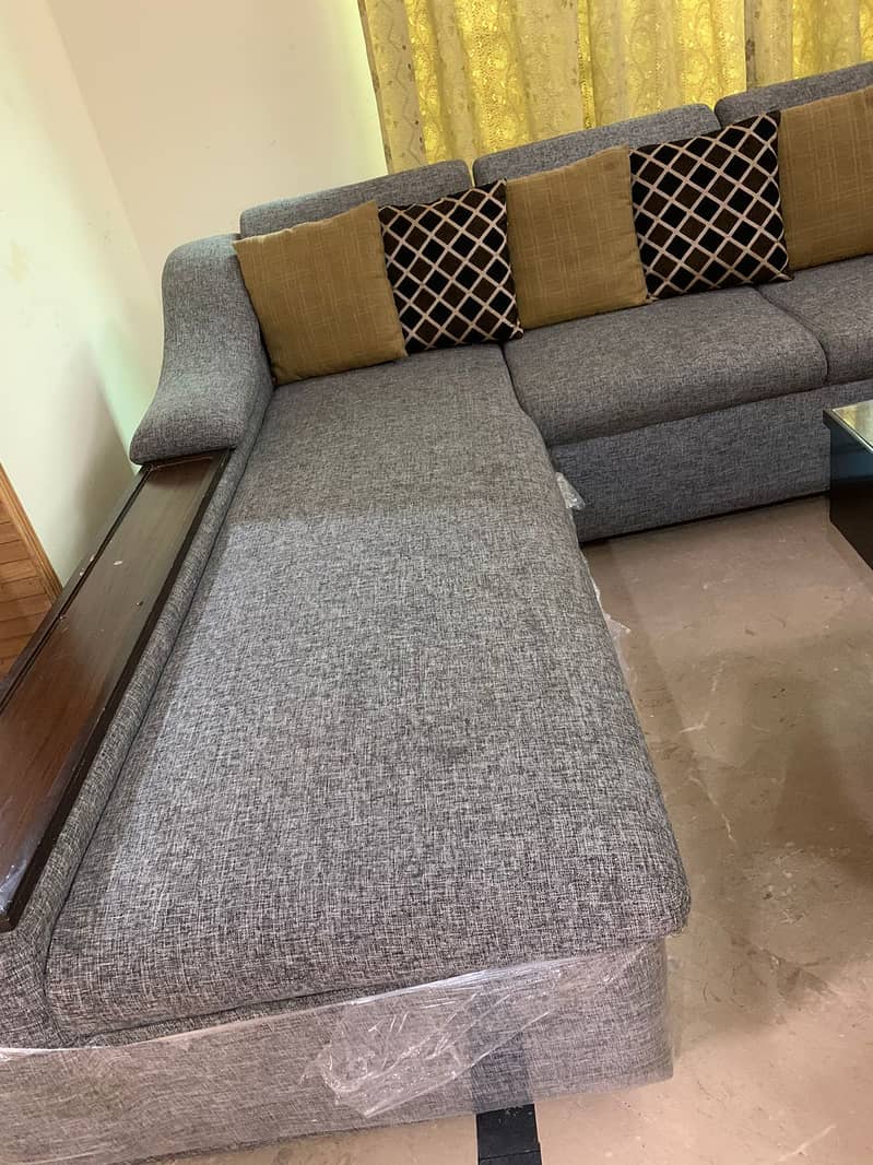 Lounge Sofa with cushions 2