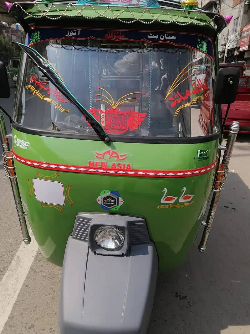 New asia double shak 6 seater auto rickshaw 5