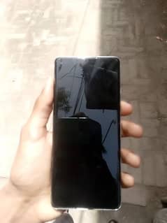 one plus8  10 by 10 condition 8/128 memory