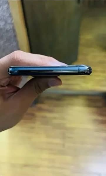 iPhone 11 Pro Max pta approved 4