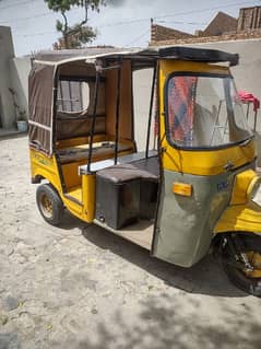 selling auto rickshaw 150cc