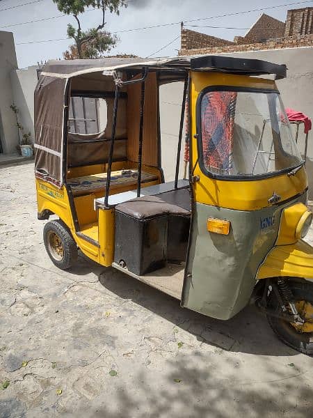 selling auto rickshaw 150cc 0