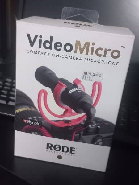 Rode VideoMicro Mic for Camera. Vlogging 0