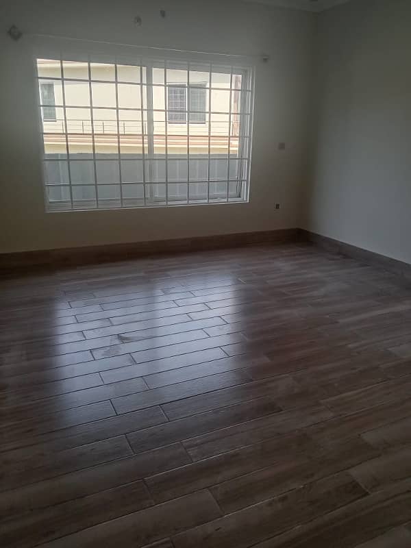 12 Marla 3 bed single story for rent 1