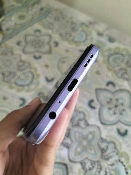 TECNO CAMON 18T excellent condition with box and charger 6