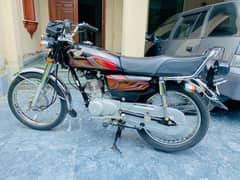 Honda 125cc 2022(9/10 Lush Condition) 1st owner
