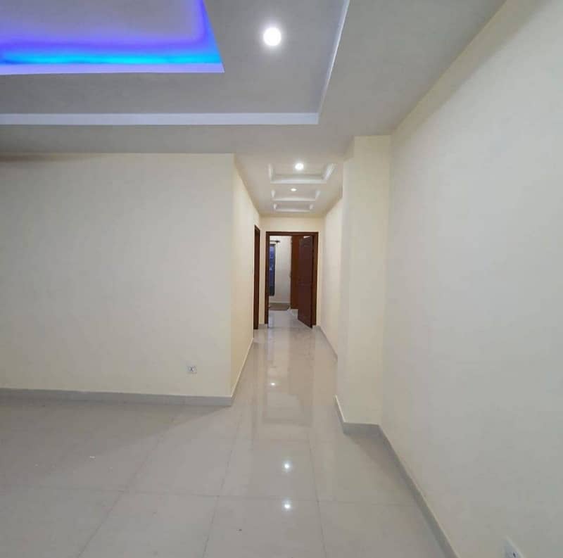 900 Square Feet Flat In Soan Garden - Block H Extension Is Available 0
