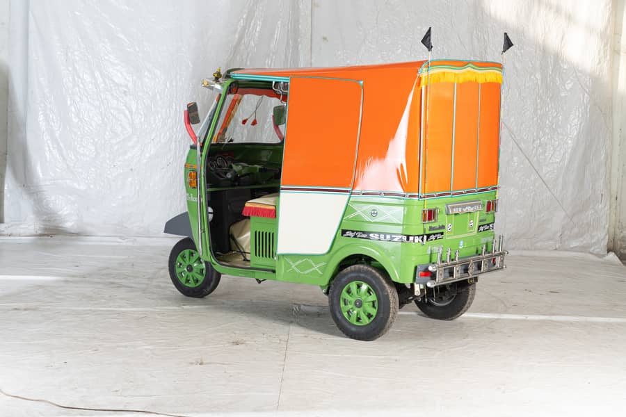 New asia double shock 6 seater auto rickshaw 2