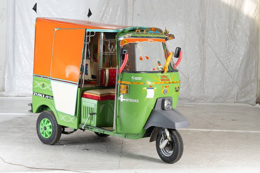 New asia double shock 6 seater auto rickshaw 6