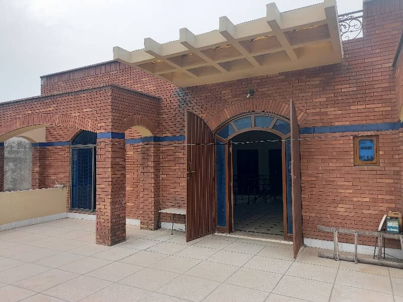 20 Marla Double Storey House For Sale In Amir Town Harbanspura Lahore 3