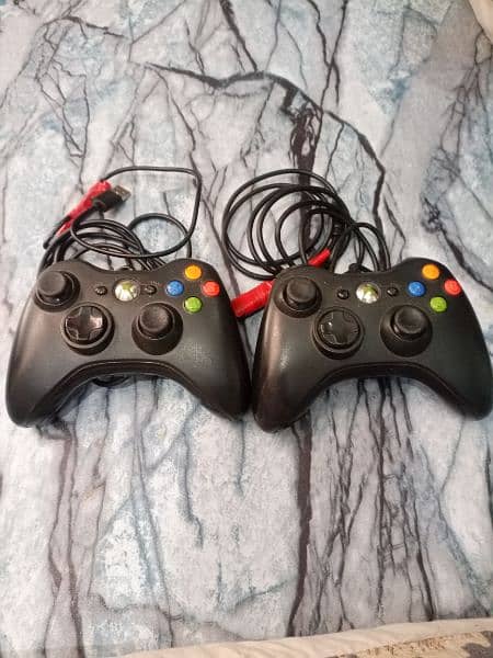 xbox 360 two controller and power supply 1