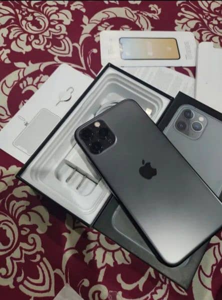iphone 11 pro with box 2