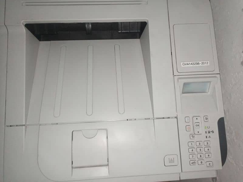 HP Laserjet P3015 Printer 1