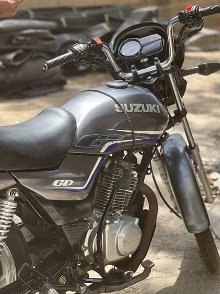 Suzuki GD 110s 8
