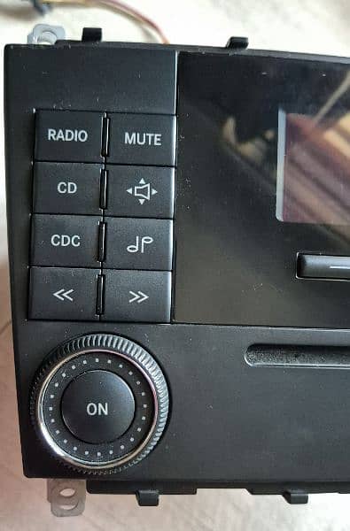 Mercedes CD player 12