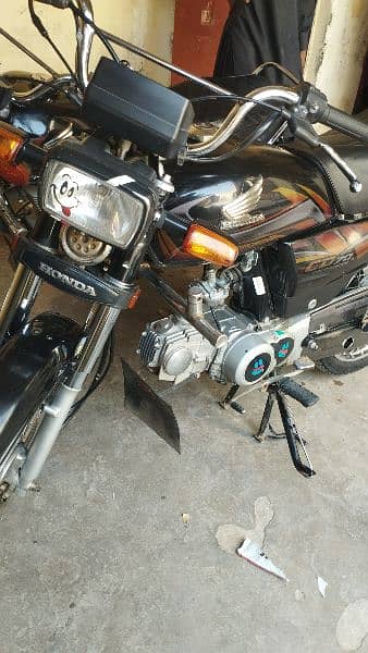 Honda CD 70 CC 2022 model Condetion 10by10 oky one Hand Use only RYK 1