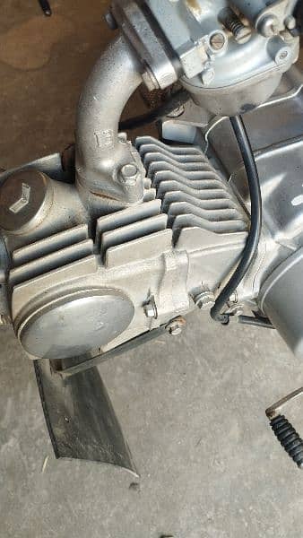 Honda CD 70 CC 2022 model Condetion 10by10 oky one Hand Use only RYK 2