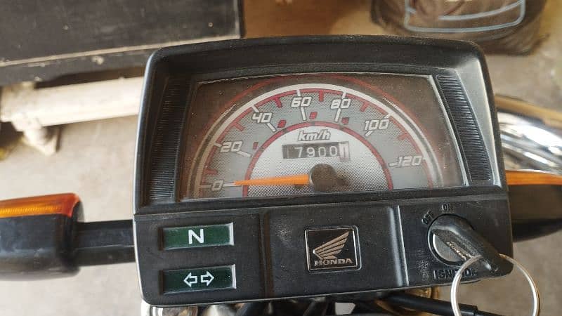 Honda CD 70 CC 2022 model Condetion 10by10 oky one Hand Use only RYK 3