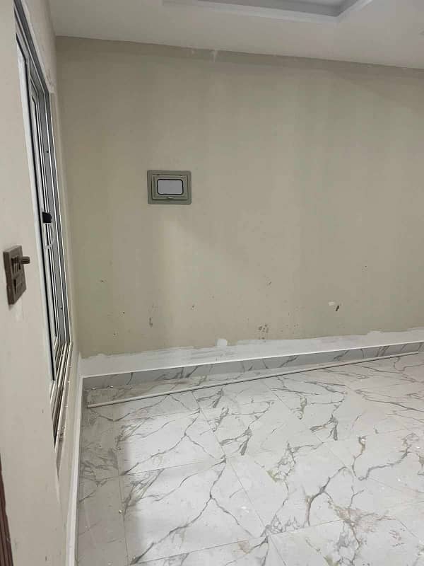 Investor Rate One Bed Ready To Move Flat For Sale In FAISAL MARGALLA CITY 4