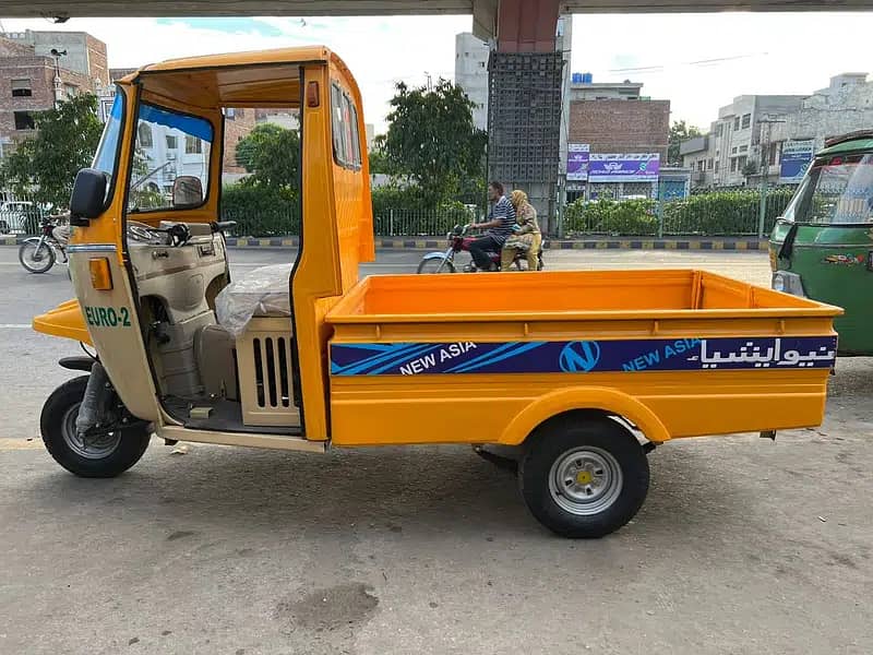 New asia rickshaw loader price 390000 200cc 7
