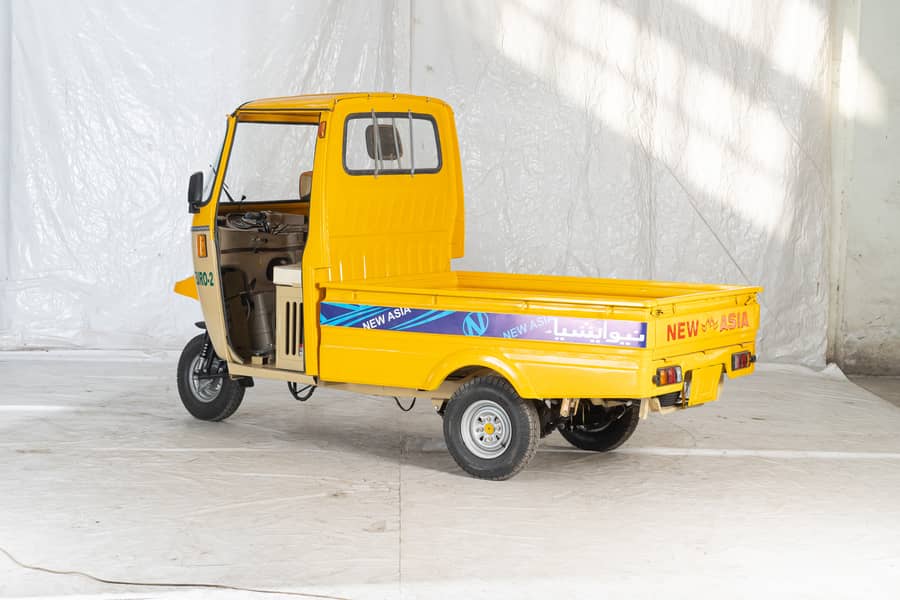 New asia rickshaw loader price 390000 200cc 8