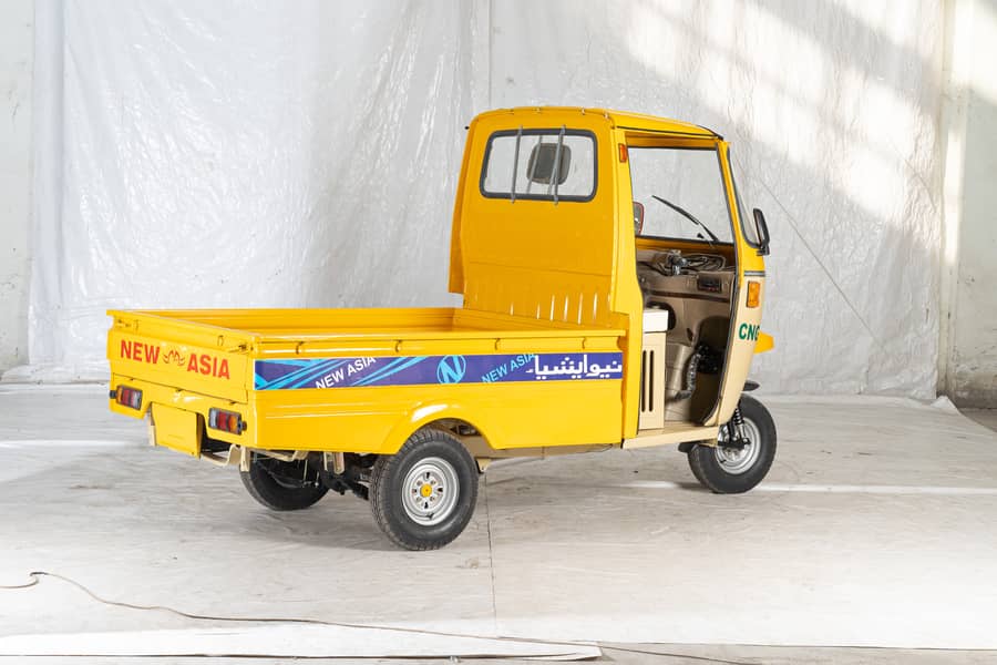 New asia rickshaw loader price 390000 200cc 16