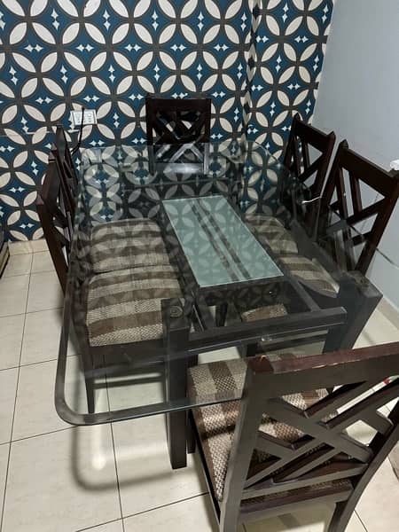 dining table with chairs 3
