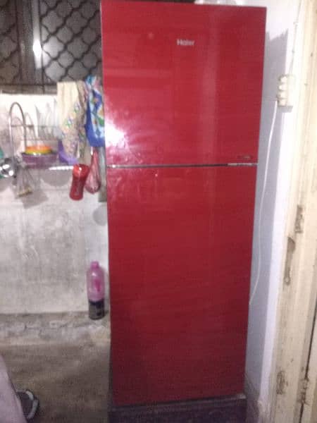 fridge in new condition are for sale 0