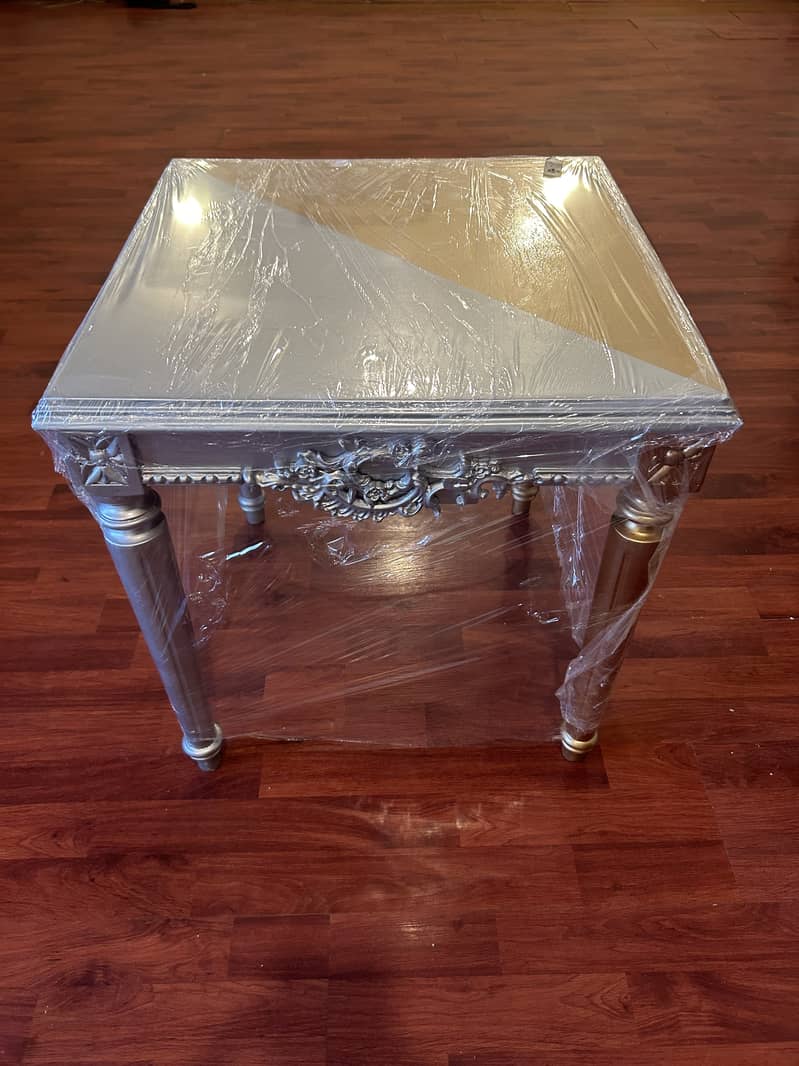BRAND NEW GOLD & SILVER TWO-TONE CENTRE TABLE FOR SALE! 0