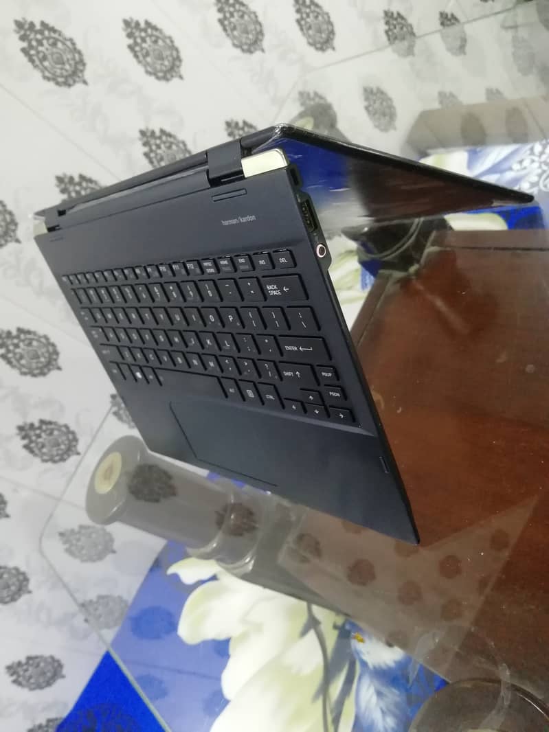 Core I5 8th gen Touch Laptop 1