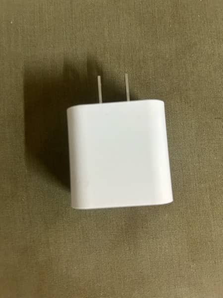 Apple charger mercantile 1
