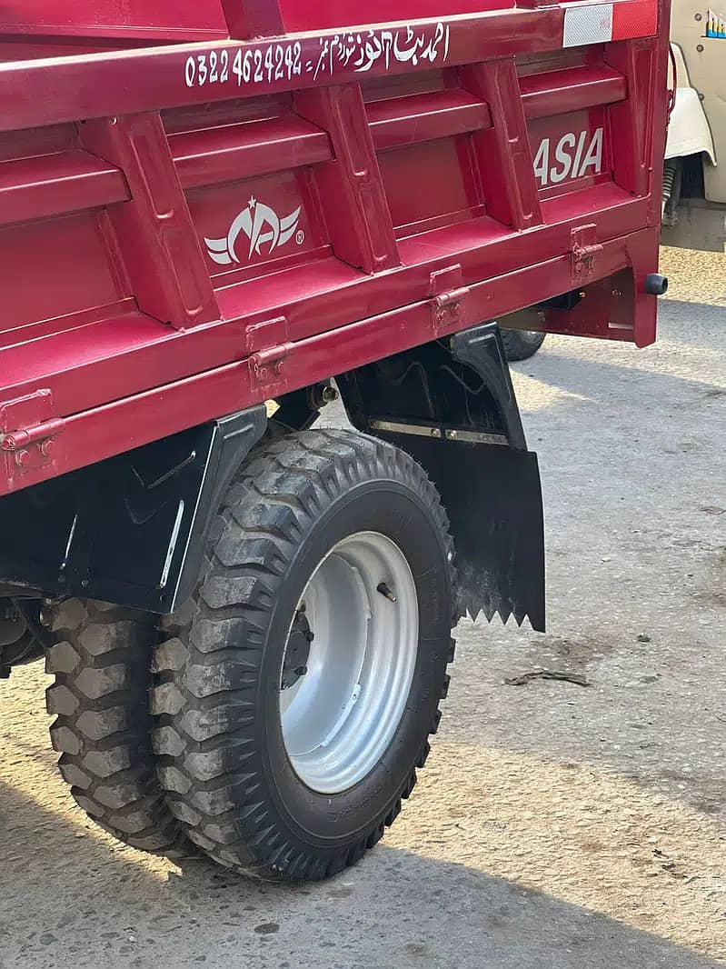 New asia 150 double tyre loader rickshaw 0