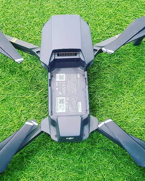 Dji Mavic Pro Drone with 3 Batteries Fly More Kit (Non-Crash Genuine) 2