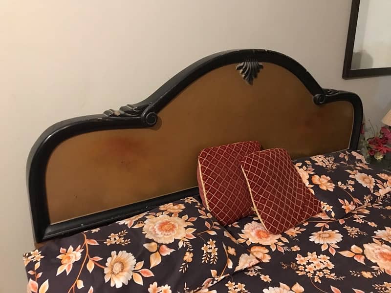 Bed with Mattress and Wardrobe 3