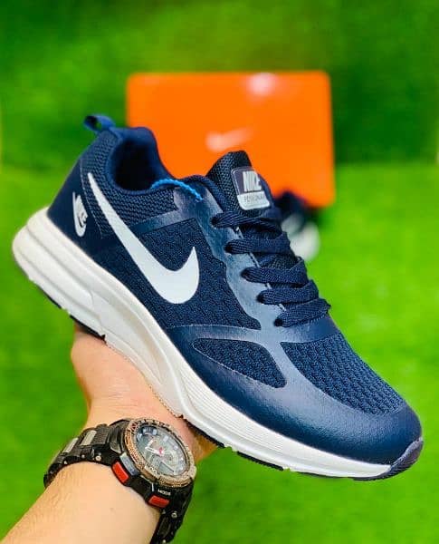 Nike Best Sports Shoes Available In 3 Colours 3