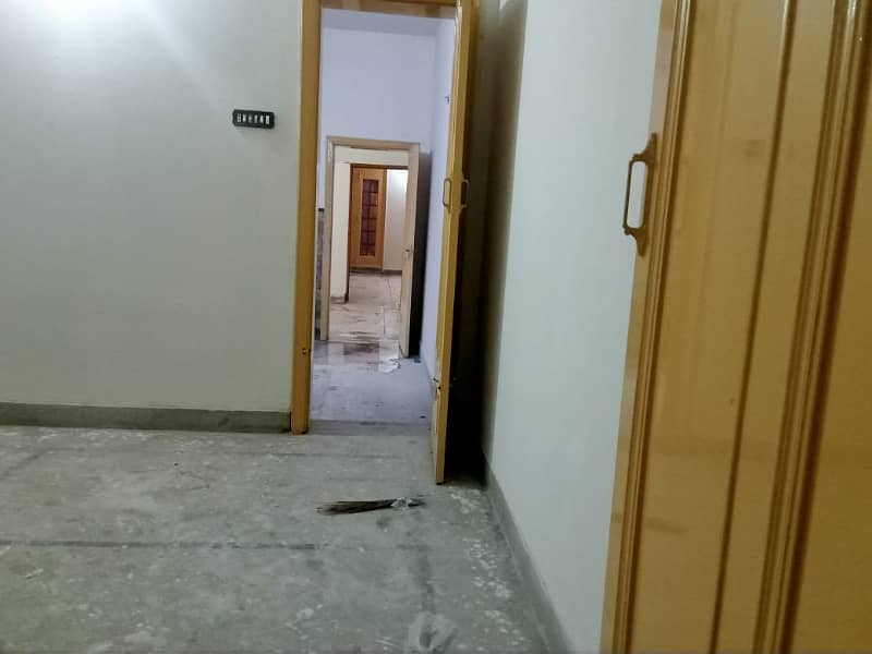 30 Marla Building For Rent At Khayaban Colony For School, Academy And Software House 26