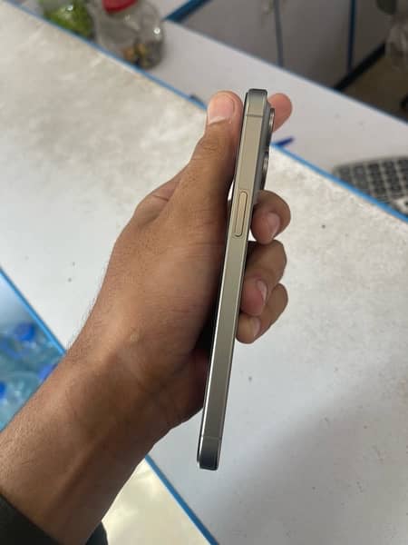 iphone 15 pro max pta approved 3