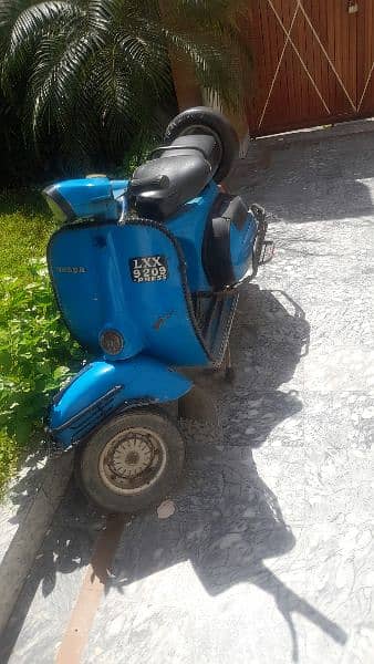 self import vespa from itlay for sale In reasonable price 3
