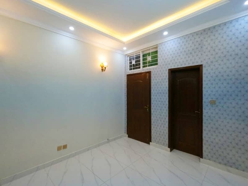 5 Marla House For Sale Available In Sabzazar Scheme 17