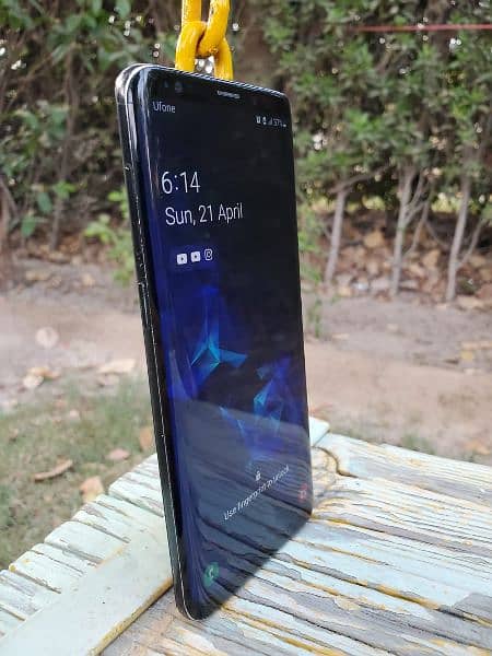 Samsung galaxy S9 plus (128GB) 9