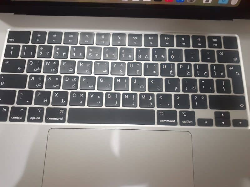 Macbook Air M2 (15-inches) , Starlight Color 2