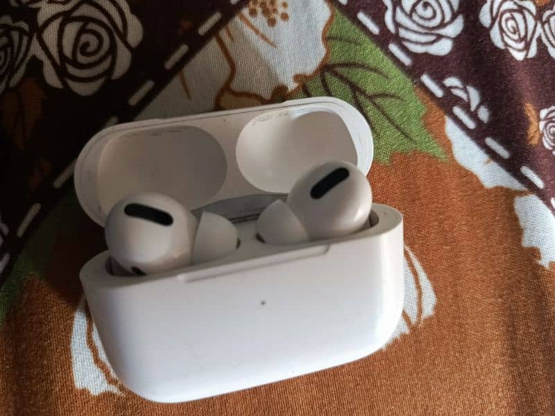 Airpods Pro 3rd Generation 1