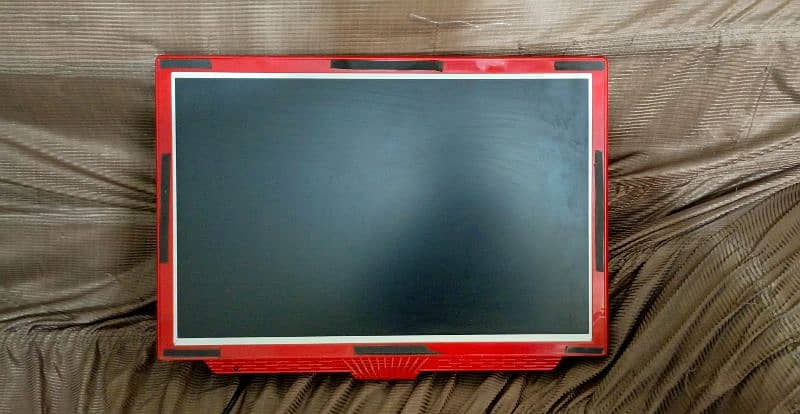 LCD for sale,10/10 condition 1