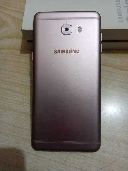 Samsung c9 pro 1